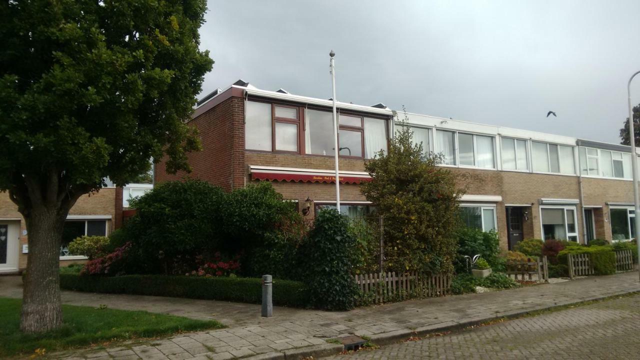 Bordine Guesthouse Leeuwarden Kültér fotó